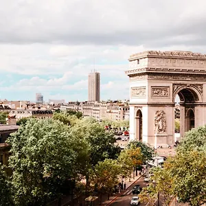 https://radisson-blu-champs-elysees.fr-paris.fr