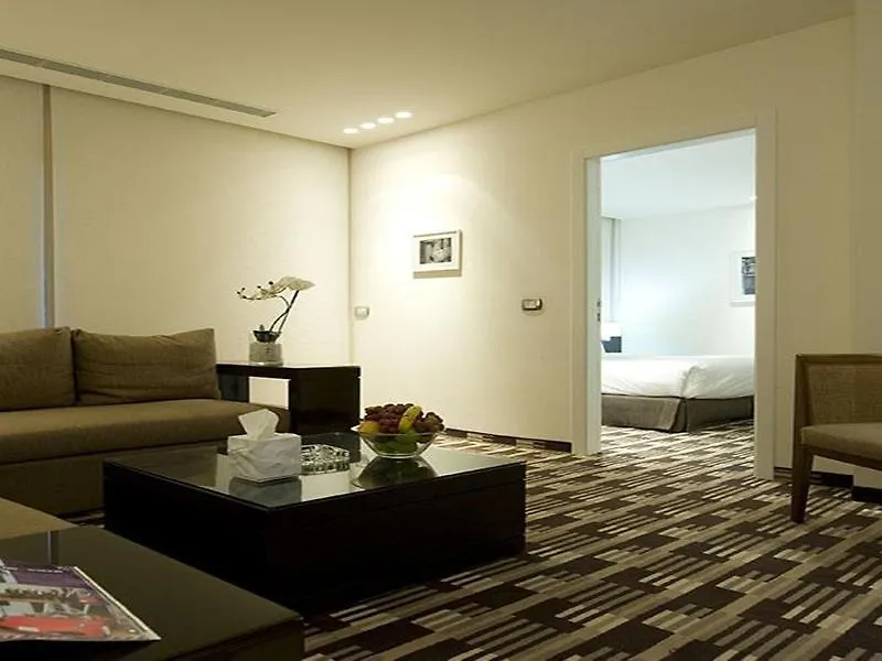 Hotel Cavalier Beirut 4*,  Libano